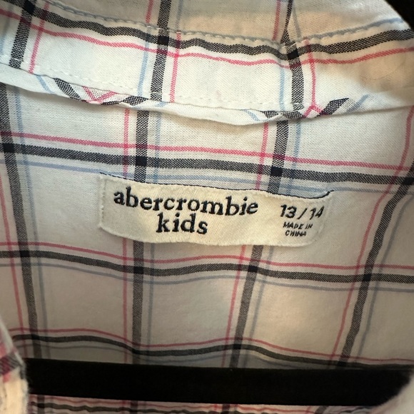 ABERCROMBIE KIDS | Girls White & Pink Plaid Ruffled Button Up Shirt - Picture 2 of 7